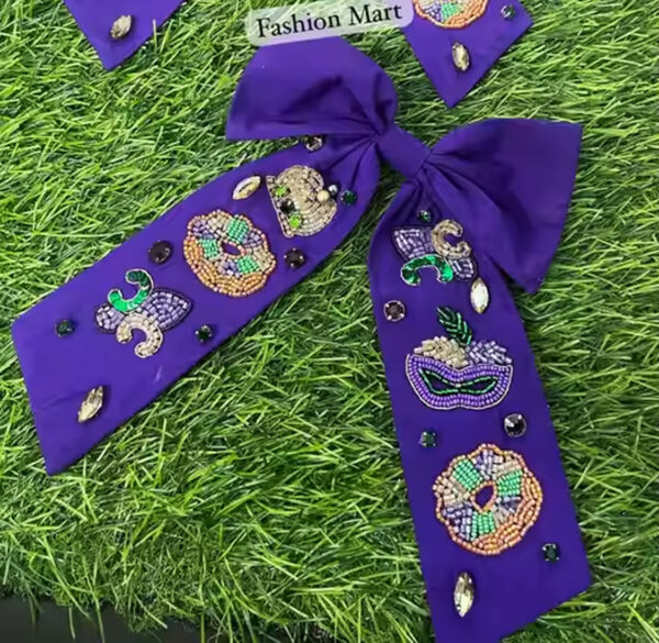 Beaded-Alligator-Hair-Bow