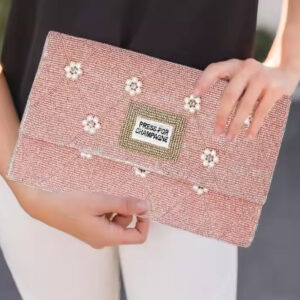Beaded-Crossbody-Chain-Clutch